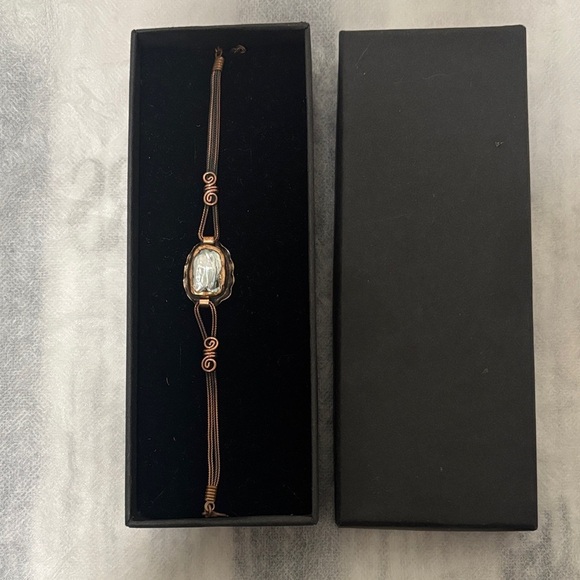 Jewelry - Brown Bracelet with Iridescent Stone